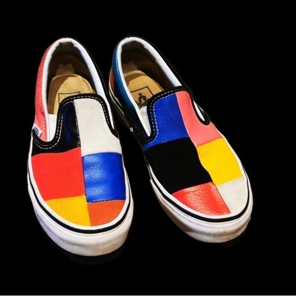 Vans Shoes - 𝅺🖤van’s - Women’s Slip on Sneaker